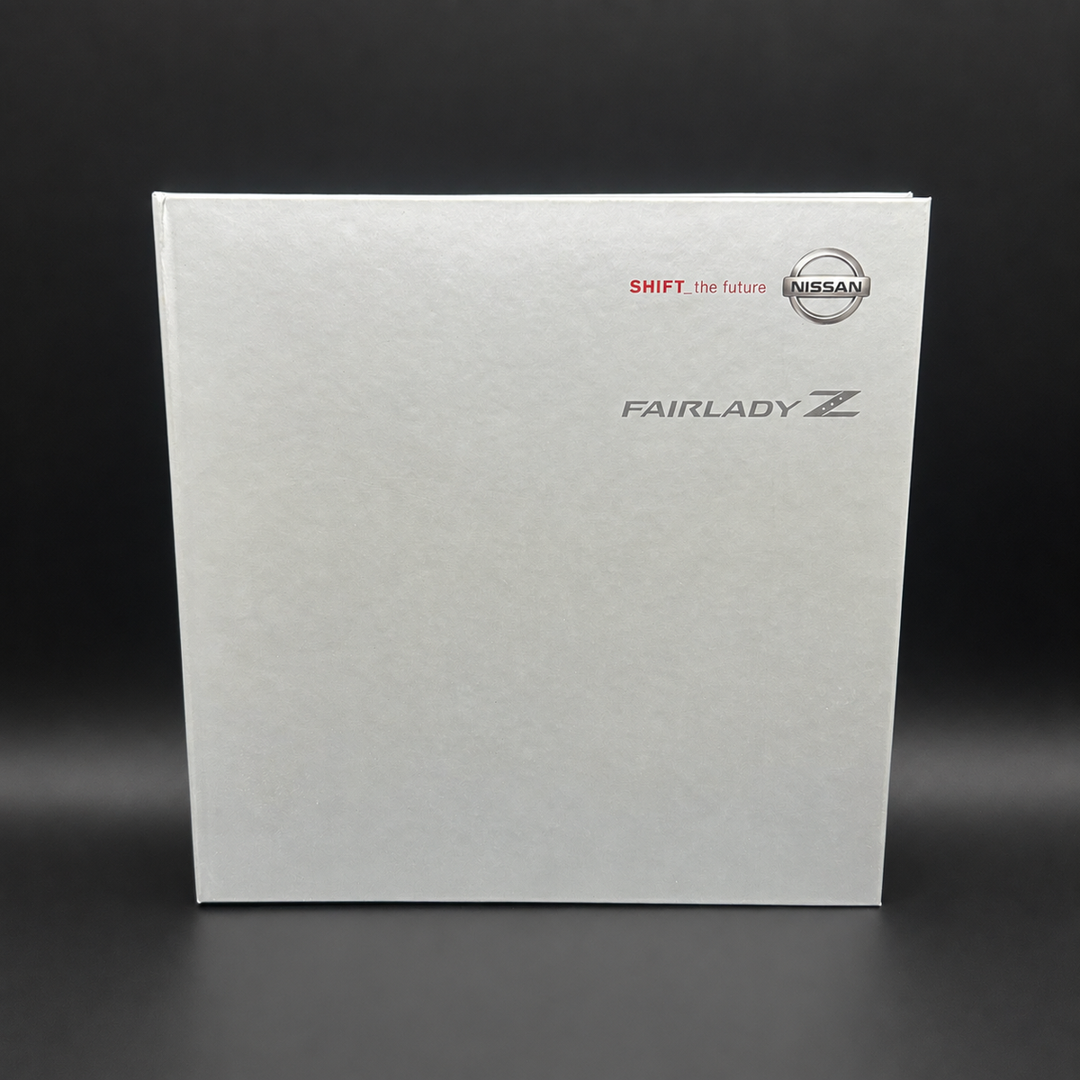 Nissan Z33 350Z Fairlady Z Hard Cover Brochure